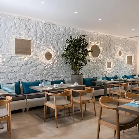 Santorini Kastelli Hotel